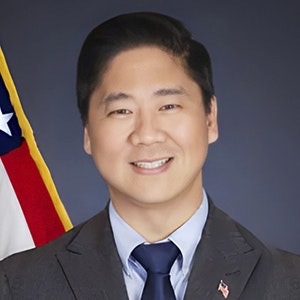 Dr. Michael J. Kim