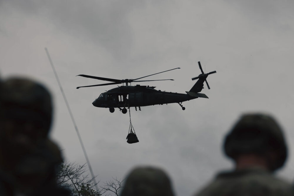 Joint Sling Load Operation Training between Philippine and US Army Soldiers