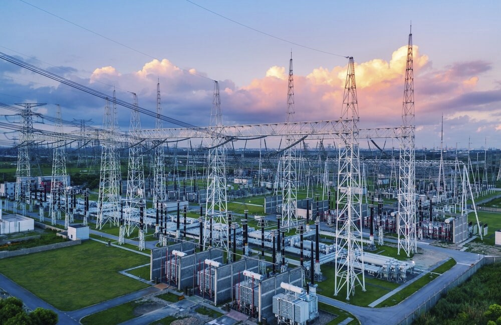 A finalist in NSF’s Regional Innovation Engines Program, the Carolinas Engine is uniting research institutions, utilities, and industry leaders to accelerate the nation’s energy grid modernization.