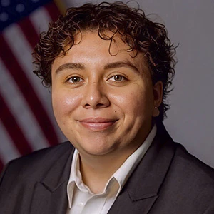 Bella Mendoza