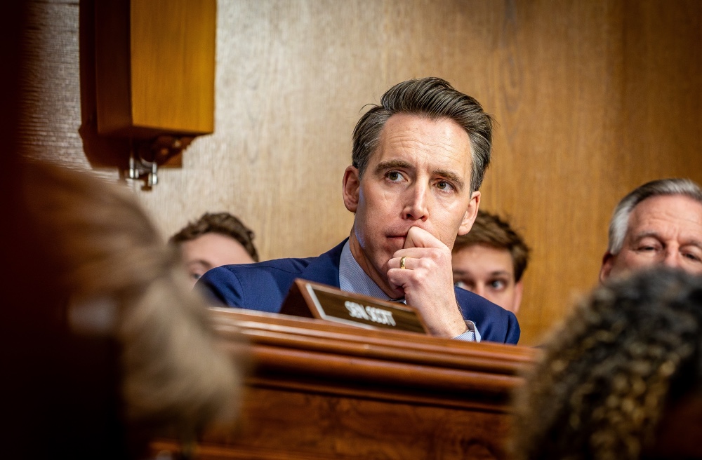Lawmakers Weigh Frontier AI Safety Next Steps From Joint Accord