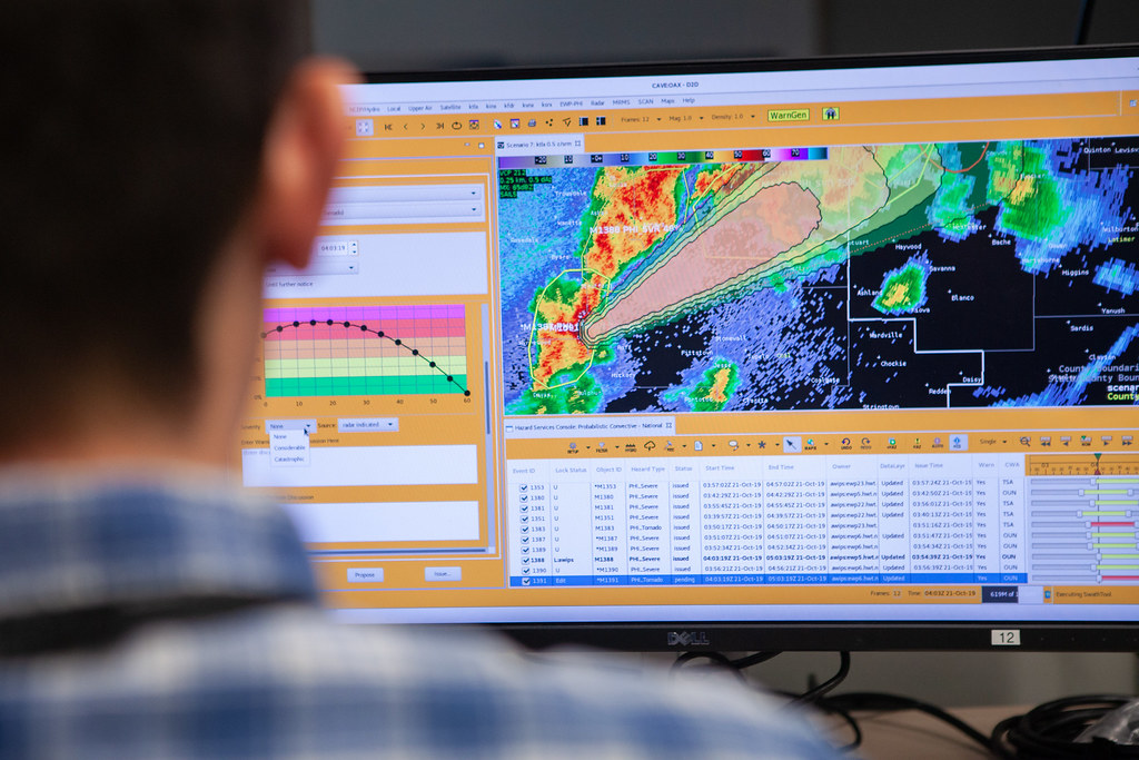 NOAA Moves Weather Data to Cloud as Agencies Scale AI